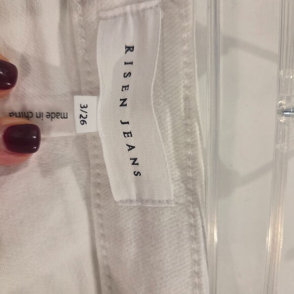 Risen jean - Picture 1 of 3